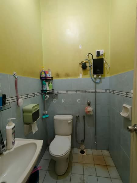 1-storey Terraced House for Sale in Taman Setia Indah (Tebrau) - Tok CJ - Bathroom - PropertyGuru.com.my