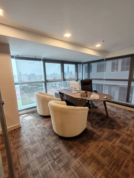 Office, Hotel & Retail @ 3 Towers untuk Untuk Disewa - RM 7,500 /bulan, Mac 2026 - Director Room - PropertyGuru.com.my