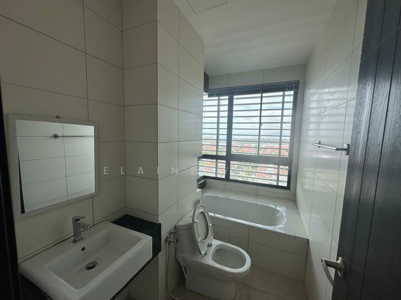 Condominium for Rent at Marinox Sky Villas - Elaine Yeoh - Bathroom - PropertyGuru.com.my