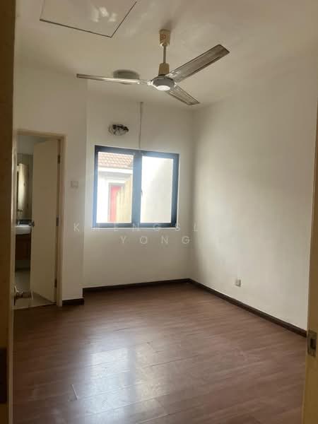 3-storey Terraced House for Sale in Sungai Besi (Kuala Lumpur) - Khengsley Yong - Bedroom - PropertyGuru.com.my