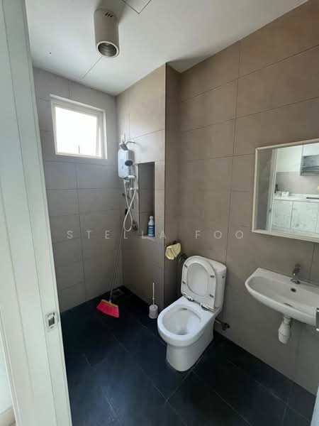 Terraced House for Rent in Sepang (Selangor) - Stella Foo - Bathroom - PropertyGuru.com.my