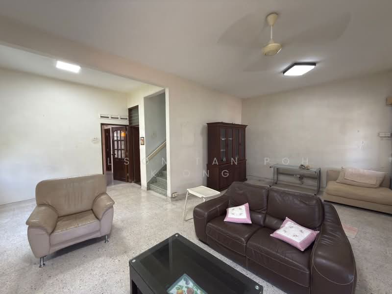 Semi-Detached House for Sale in Taman Sentosa (Johor Bahru) - Nelson Tan Poh Kiong - Living Room - PropertyGuru.com.my