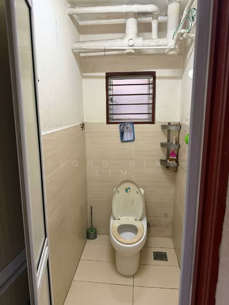 Desa Sri Puteri untuk Untuk Dijual - RM 155,000, Mac 2026 - Bathroom - PropertyGuru.com.my
