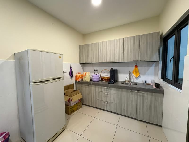 Condominium for Sale at The Henge - BC TAN - Kitchen - PropertyGuru.com.my