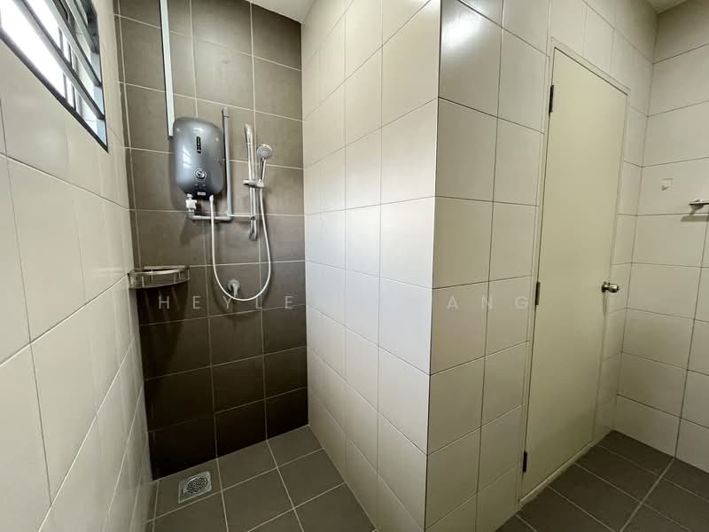 2-storey Terraced House for Rent in Kota Kemuning (Shah Alam) - Heylen Kwang - Bathroom - PropertyGuru.com.my
