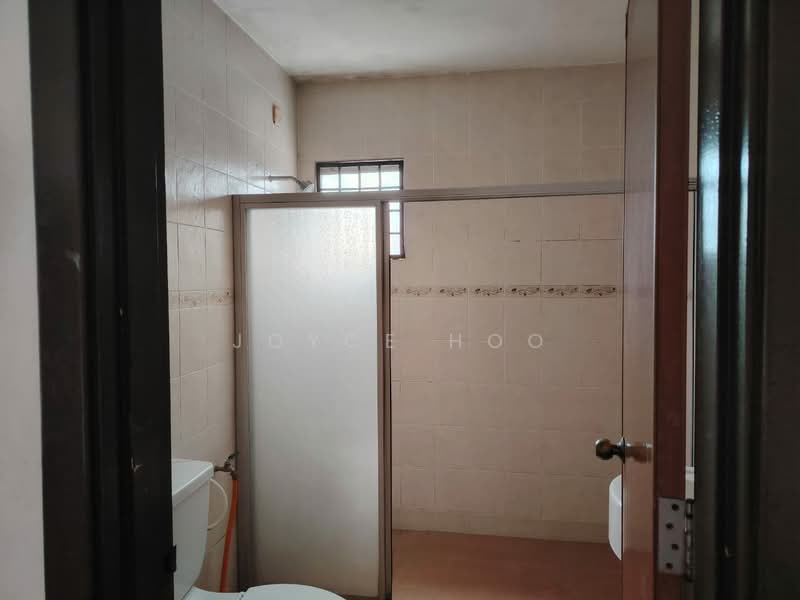 Taman Puchong Hartamas untuk Untuk Dijual - RM 780,000, Apr 2026 - Bathroom - PropertyGuru.com.my