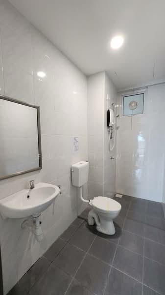 Kondominium untuk Disewa di The Zen - Eva Liew - Bathroom - PropertyGuru.com.my