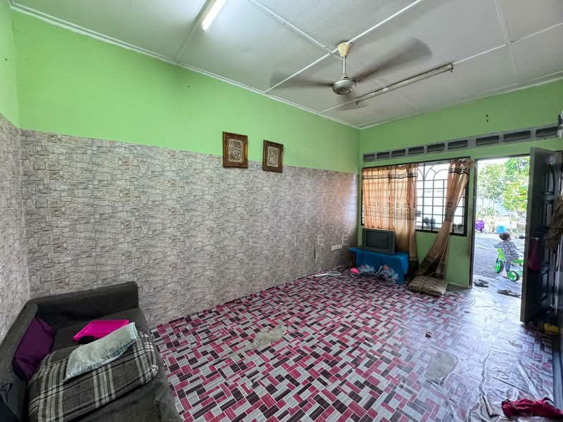 Kota Masai Kotas Masais untuk Untuk Dijual - RM 330,000, Mac 2026 - Living Room - PropertyGuru.com.my