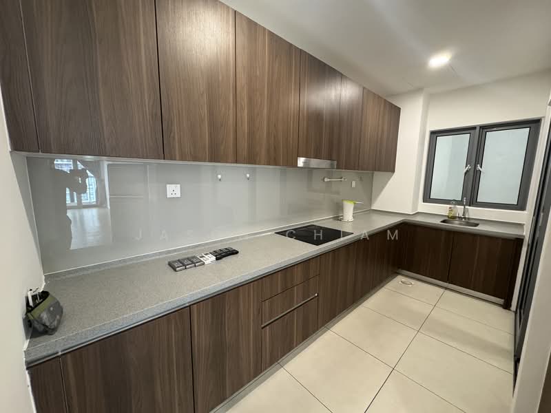 Lakefront Residence untuk Untuk Disewa - RM 2,200 /bulan, Mac 2026 - Kitchen - PropertyGuru.com.my