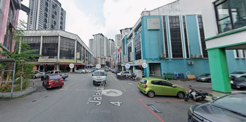 Shop for Rent in Seri Kembangan (Selangor) - Lee Sing Siong - Exterior - PropertyGuru.com.my