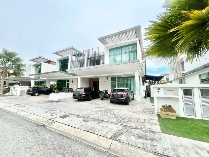2-storey Terraced House for Sale in Cyberjaya (Selangor) - Noraini Dahan - Exterior - PropertyGuru.com.my