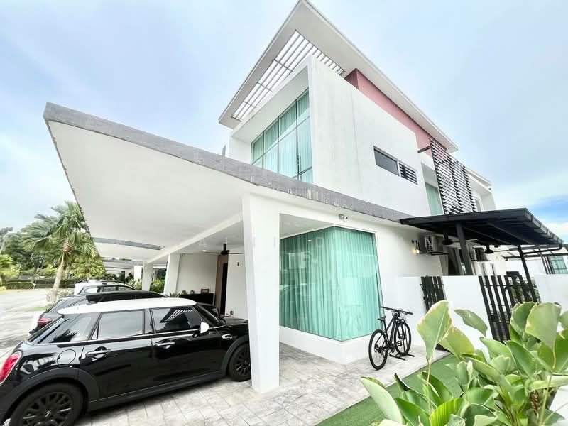 2-storey Terraced House for Sale in Cyberjaya (Selangor) - Noraini Dahan - Exterior - PropertyGuru.com.my