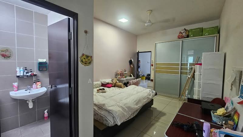 2-storey Terraced House for Sale in Bandar Damai Perdana (Cheras) - Anna H - Bedroom - PropertyGuru.com.my