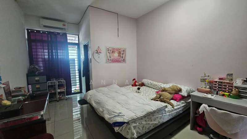 2-storey Terraced House for Sale in Bandar Damai Perdana (Cheras) - Anna H - Bedroom - PropertyGuru.com.my