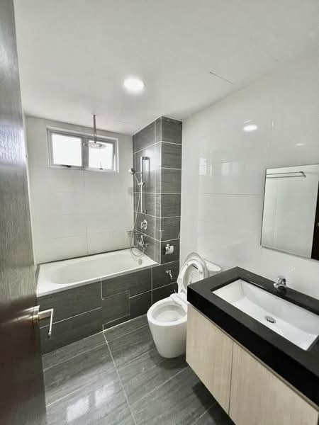 Service Residence for Sale at Molek Pulai - TY Tan - PropertyGuru.com.my