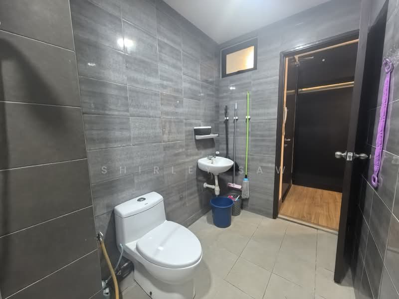 Symphony Tower (Menara Simfoni) untuk Untuk Disewa - RM 1,300 /bulan, Apr 2026 - Bathroom - PropertyGuru.com.my