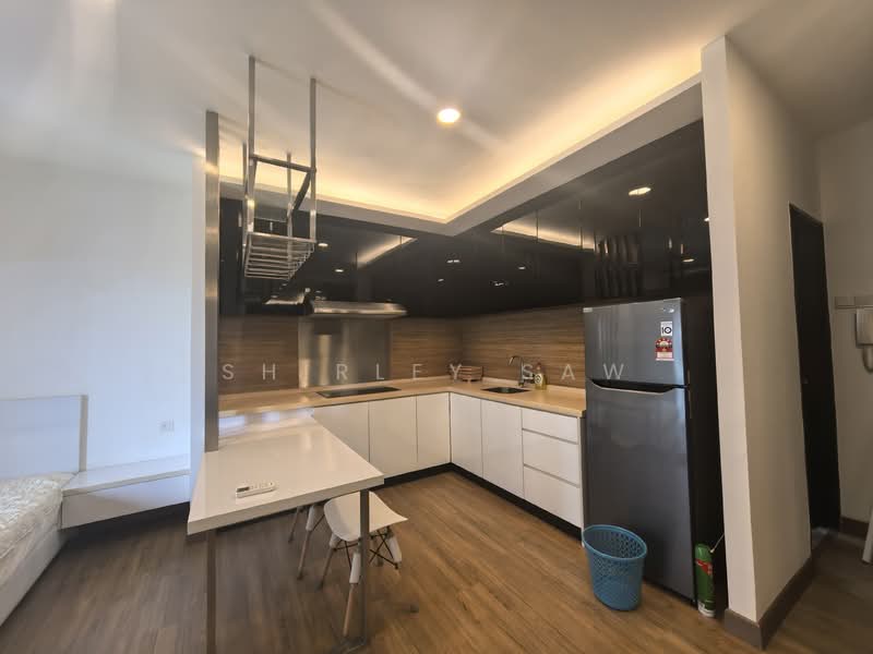 Symphony Tower (Menara Simfoni) untuk Untuk Disewa - RM 1,300 /bulan, Apr 2026 - Kitchen - PropertyGuru.com.my