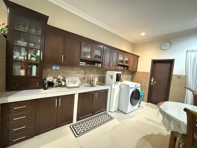 Rumah Banglo untuk Dijual di Taman Puncak Perdana (Shah Alam) - Fauzi Abdullah - Kitchen - PropertyGuru.com.my