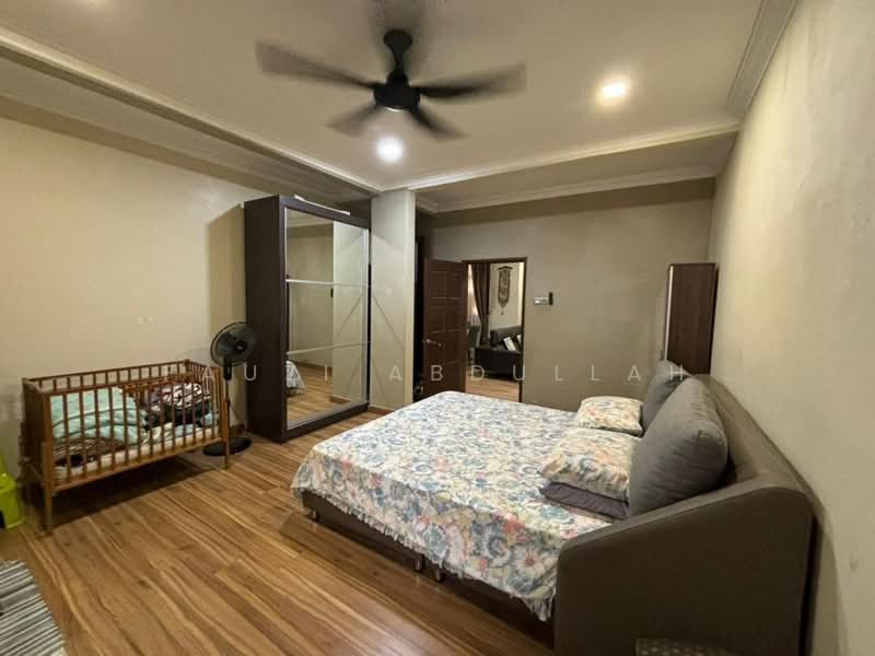 Rumah Banglo untuk Dijual di Taman Puncak Perdana (Shah Alam) - Fauzi Abdullah - Bedroom - PropertyGuru.com.my