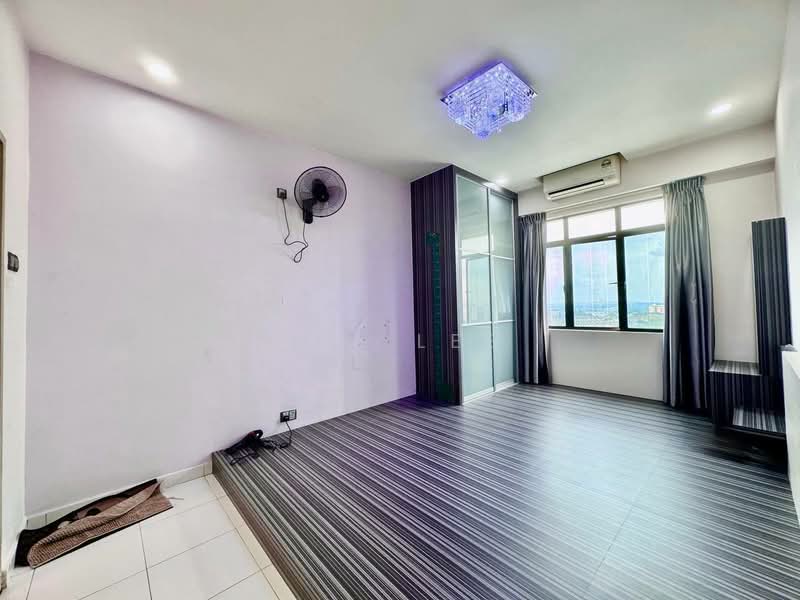Service Residence for Sale at Jentayu Residensi @ Tampoi - Sze Lee - PropertyGuru.com.my