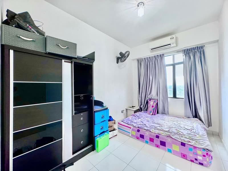 Service Residence for Sale at Jentayu Residensi @ Tampoi - Sze Lee - PropertyGuru.com.my
