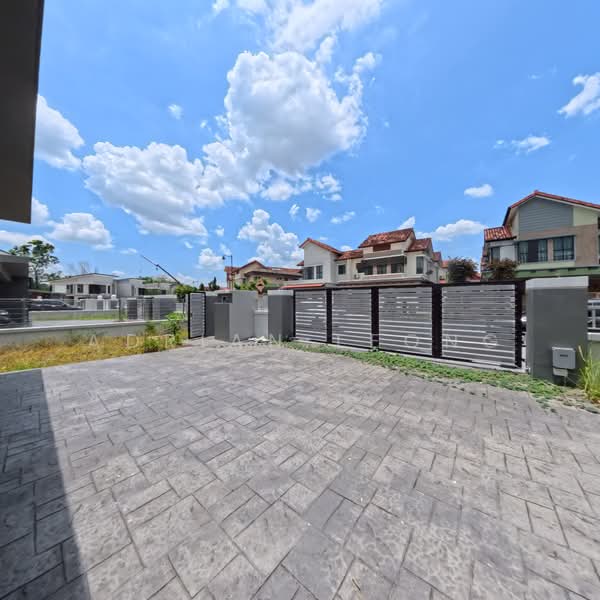 Semi-Detached House for Sale in Bandar Kinrara Seksyen 8 (Bandar Kinrara) - Adrian Leong - Exterior - PropertyGuru.com.my