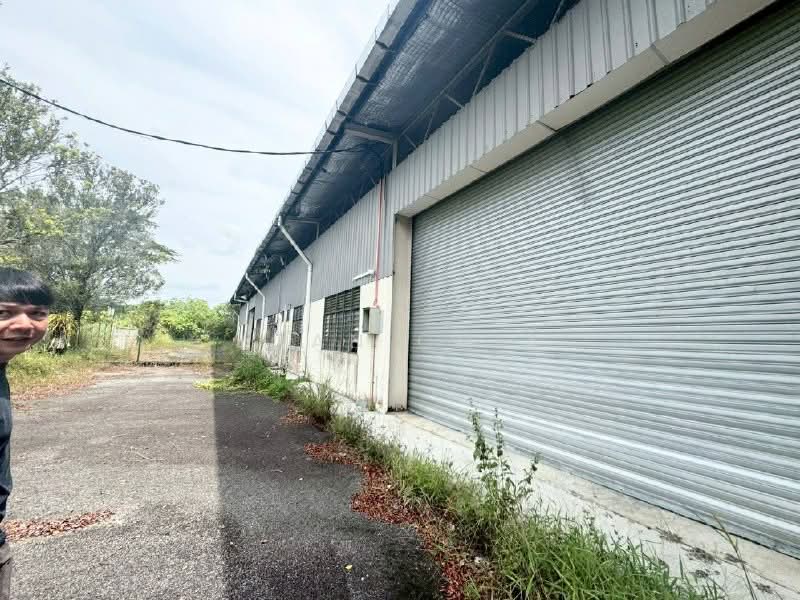 Cluster Factory for Sale in Pekan Nenas (Jeram Batu) - Joan Chia - Exterior - PropertyGuru.com.my