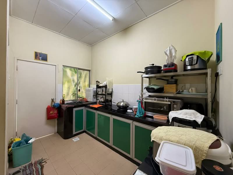 1-storey Terraced House for Sale in Johor Bahru (Johor) - Jeremy Voon - Kitchen - PropertyGuru.com.my