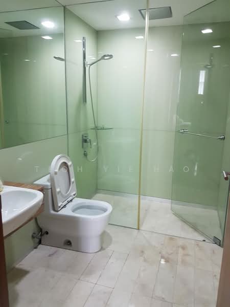 Service Residence for Sale at Quadro Residences - Teoh Yie Hao - Bathroom - PropertyGuru.com.my