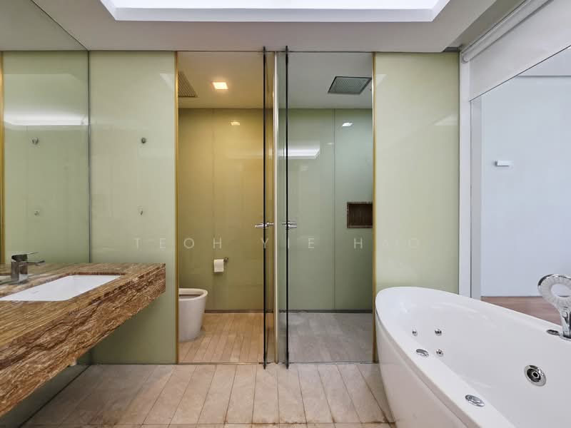 Service Residence for Sale at Quadro Residences - Teoh Yie Hao - Bathroom - PropertyGuru.com.my