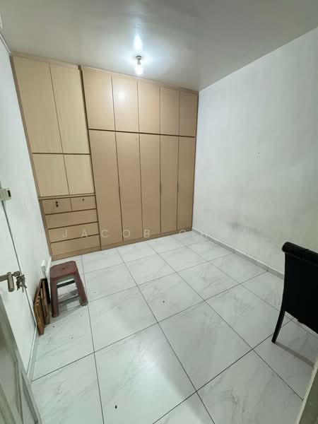 Taman Nusa Perintis 2 untuk Untuk Dijual - RM 588,000, Mac 2026 - Bedroom - PropertyGuru.com.my