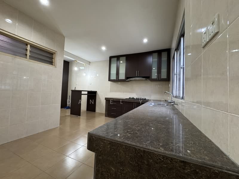 Rumah Teres 2 Tingkat untuk Dijual di Rawang (Selangor) - Daniel Yap - Kitchen - PropertyGuru.com.my