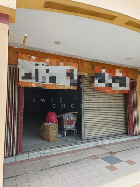 Shop / Office for Rent in Serdang Raya (Seri Kembangan) - Kwee Foen Choo - Exterior - PropertyGuru.com.my