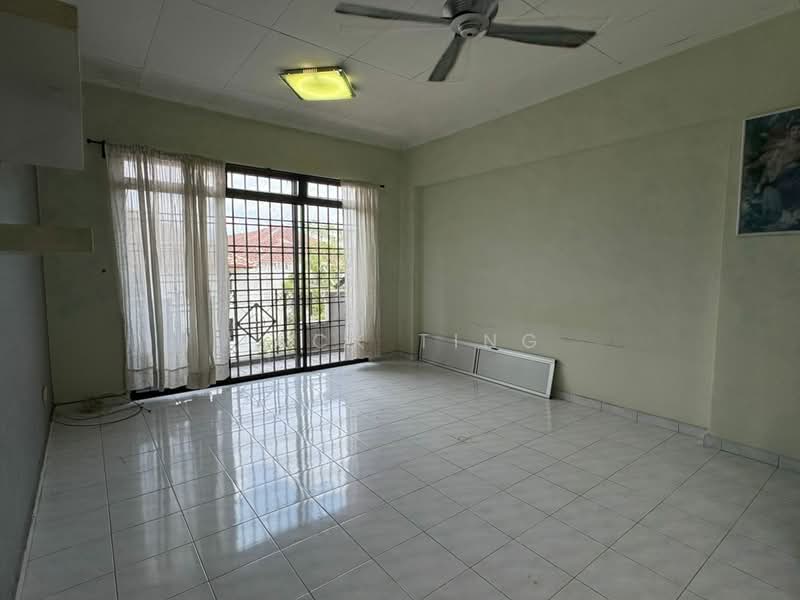 Condominium for Sale at Skudai Villa - Jack Ting - Living Room - PropertyGuru.com.my
