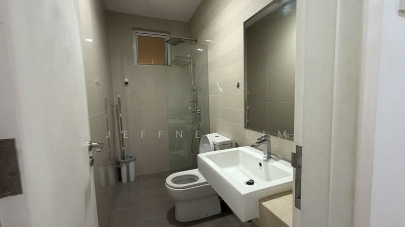 Office for Rent in KLCC (KL City Centre) - Jeffney Lim - Bathroom - PropertyGuru.com.my
