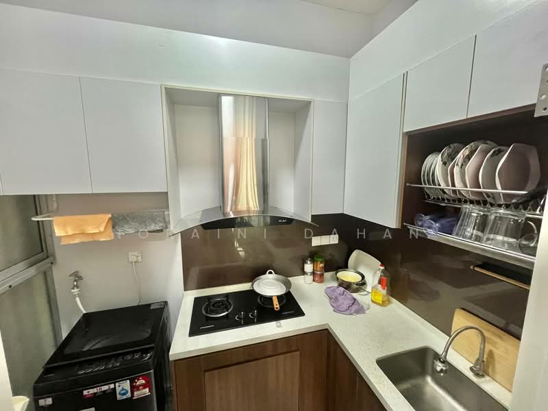 Condominium for Sale at Lake Point Residence - Noraini Dahan - Kitchen - PropertyGuru.com.my
