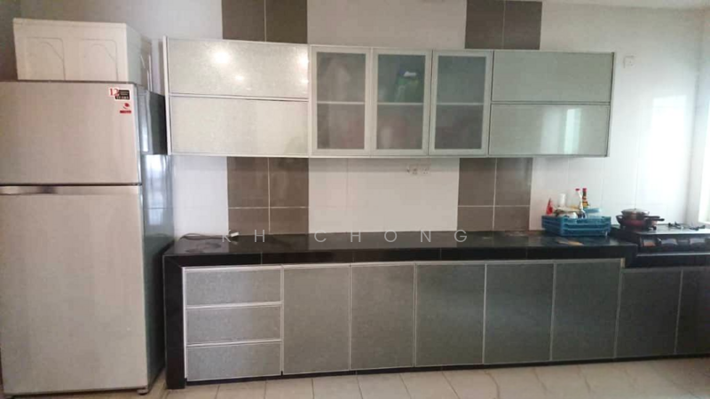 Kota Bayuemas untuk Untuk Dijual - RM 550,000, Apr 2026 - Kitchen - PropertyGuru.com.my