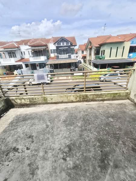 2-storey Terraced House for Sale in Bandar Seri Alam (Masai) - Jack Ting - Exterior - PropertyGuru.com.my