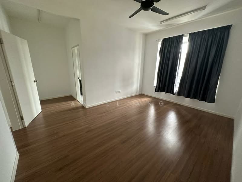 2-storey Terraced House for Sale in Bandar Gamuda Gardens (Rawang) - Angel Ang - Bedroom - PropertyGuru.com.my