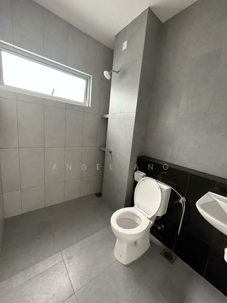 2-storey Terraced House for Sale in Bandar Gamuda Gardens (Rawang) - Angel Ang - Bathroom - PropertyGuru.com.my