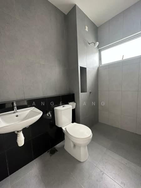 2-storey Terraced House for Sale in Bandar Gamuda Gardens (Rawang) - Angel Ang - Bathroom - PropertyGuru.com.my