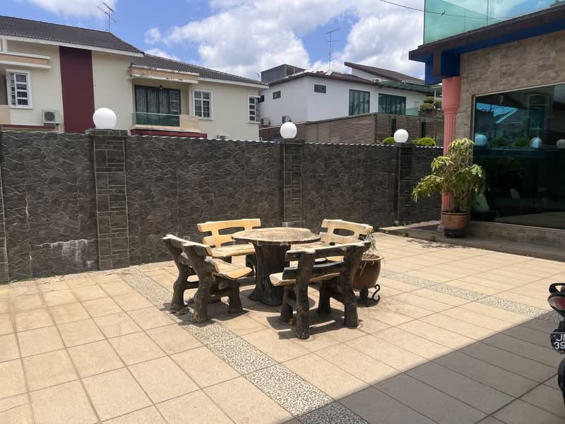 Semi-Detached House for Sale in Bandar Putra (Kulai) - Bella Ho - PropertyGuru.com.my