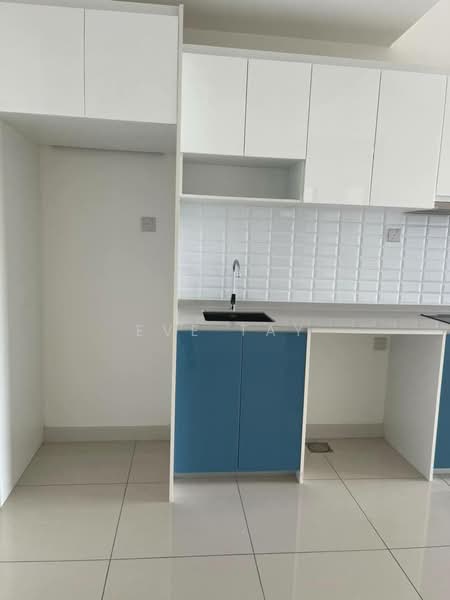 Service Residence for Sale at Continew - Eve Tay - Kitchen - PropertyGuru.com.my
