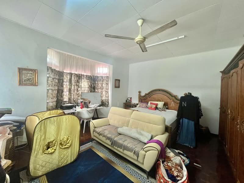 Terraced House for Sale in Seri Kembangan (Selangor) - Noraini Dahan - Bedroom - PropertyGuru.com.my