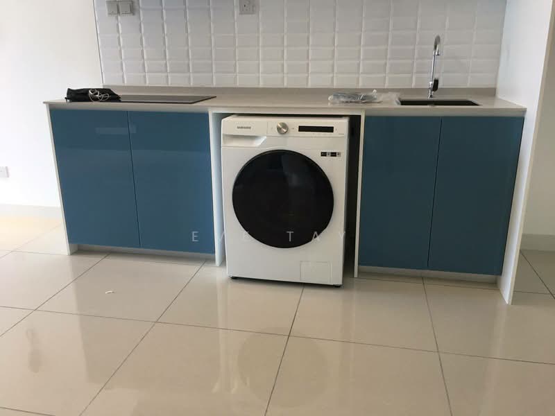 Service Residence for Sale at Continew - Eve Tay - Kitchen - PropertyGuru.com.my