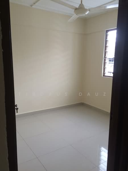 Desa Petaling Flat untuk Untuk Dijual - RM 125,000, Mac 2026 - PropertyGuru.com.my