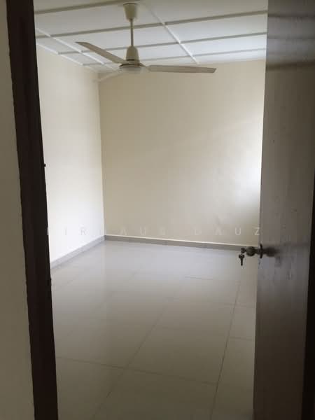 Desa Petaling Flat untuk Untuk Dijual - RM 125,000, Mac 2026 - Interior - PropertyGuru.com.my