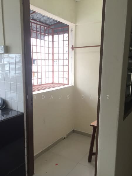 Desa Petaling Flat untuk Untuk Dijual - RM 125,000, Mac 2026 - Balcony - PropertyGuru.com.my