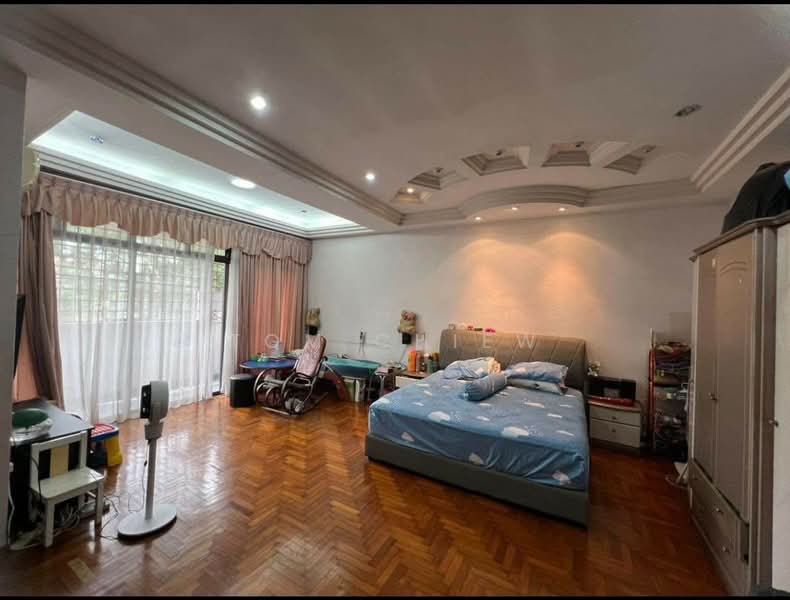 2-storey Terraced House for Sale in Taman Daya (Johor Bahru) - Tom Chiew - Bedroom - PropertyGuru.com.my