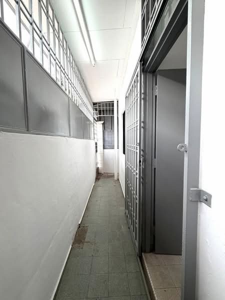 Terraced House for Sale in Ulu Tiram (Johor) - TY Tan - Corridor - PropertyGuru.com.my